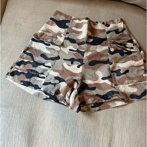 Zara Camo Linen Shorts